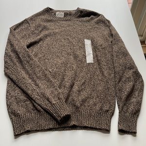 St Hohns Bay. Mens sweater. Size M.